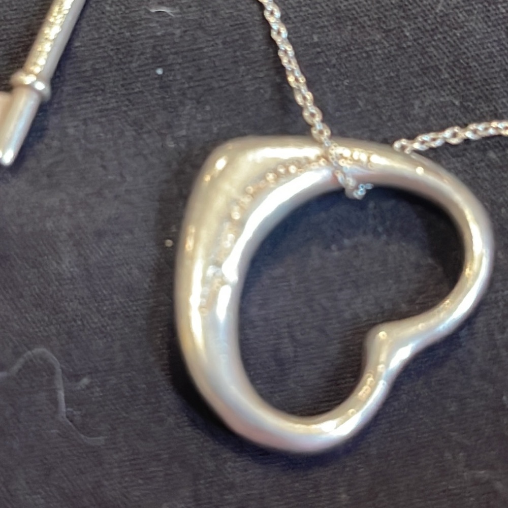 Tiffany @ Co‎ necklace - Picture 3 of 4